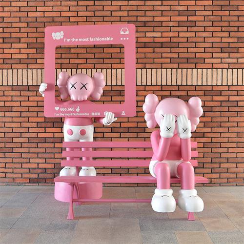 kaws暴力熊公仔芝麻街大摆件网红打卡拍照轻奢雕塑装饰落地玻璃钢