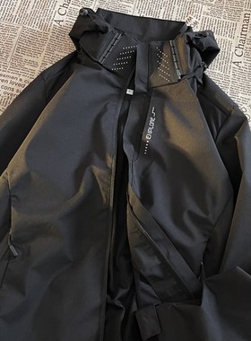 速发vitage大码冲锋衣外套男款春季户外情夹防能工装防晒侣克机水