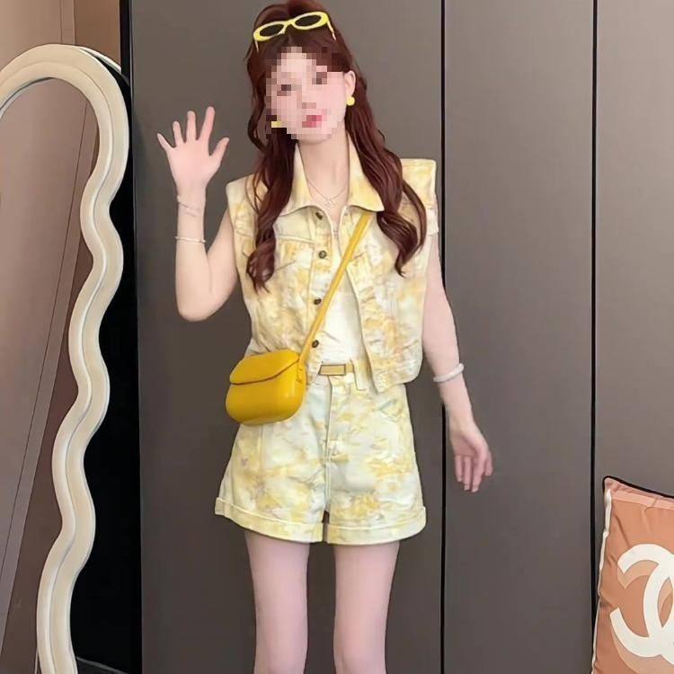 夏日穿搭牛仔套装港风复古领无袖马甲上衣女阔腿裤两件套,女装/女士精品,大码套装,淘宝优惠券,粉丝福利购,淘宝优惠卷