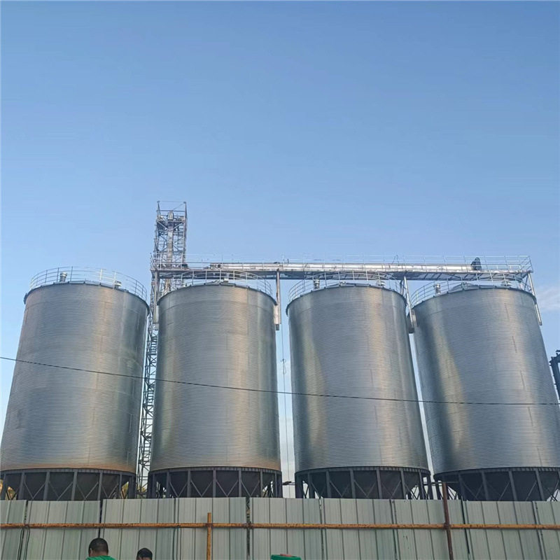 河北饲料厂1000吨镀锌钢板仓 室外存放使用时间长 玉米钢板仓储罐