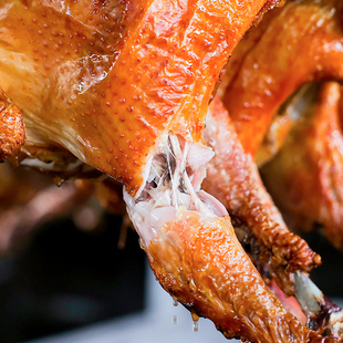 山东传统果木烤鸡泥炉烧鸡已去内脏配料干净无防腐剂冷冻保存顺丰