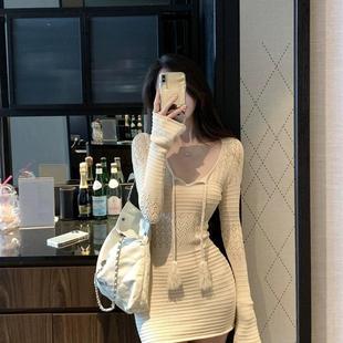 2025巨美高级感法式纯欲针织连衣裙子女设计感小众气质包臀裙秋