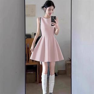 粉色无袖连衣裙女夏日绝美漂亮清纯小裙子多巴胺穿搭掐腰a字短裙