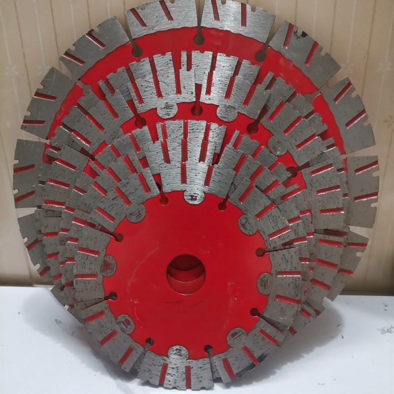 墙槽片锋利耐磨156 168t 195高标混泥土开槽金刚石锯片开槽切割片