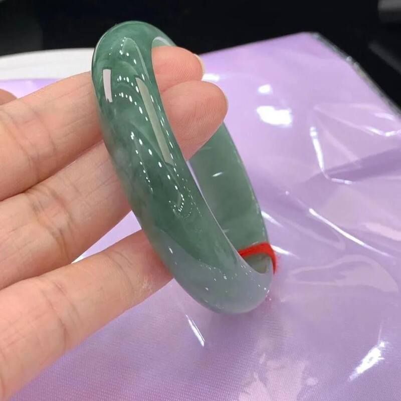 翡翠手镯翡翠玉手镯油绿油青女冰种缅甸老坑玉石贵妃镯送礼物