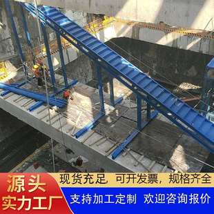 基坑斜梯钢结构斜梯上下安全楼梯直爬梯建筑施工基坑梯防护斜楼梯