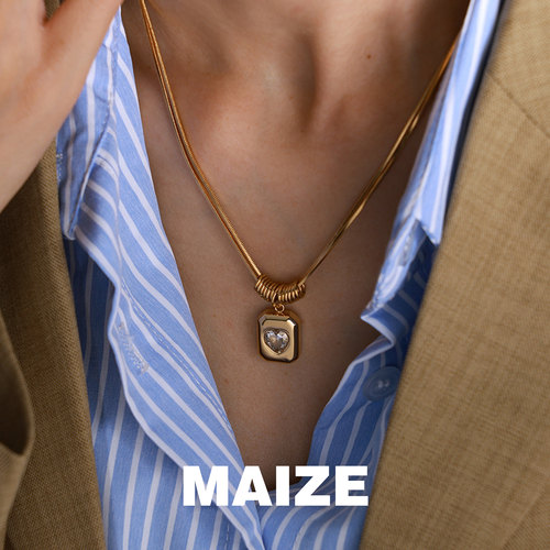 MAIZE爱心项链女款方形吊坠高级感轻奢小众ins风百搭多层颈链配饰