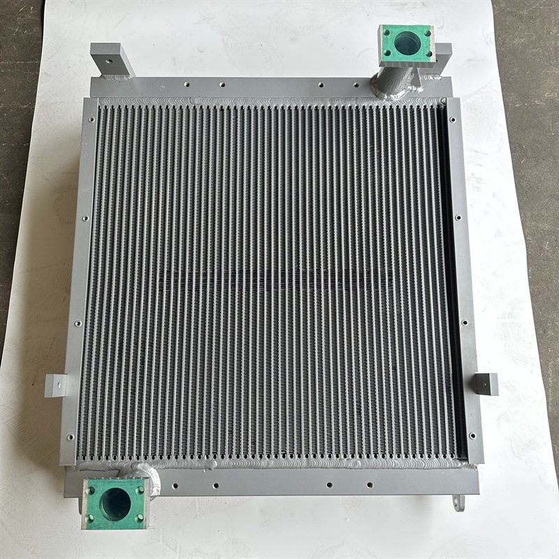 适用EC460B液压油散热器14533839