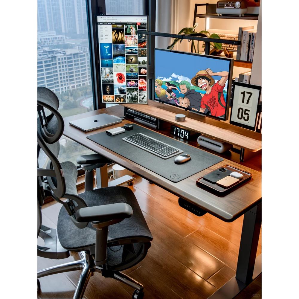 2025新款电脑桌实木电动升降桌电竞房布置家用书桌办公桌电竞桌子
