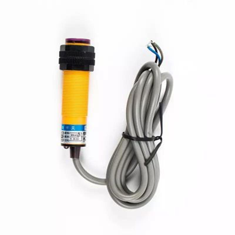 漫反射光电开关E3F-DS10PK三线PNP常开DC5V12V24V36V感应10厘米*