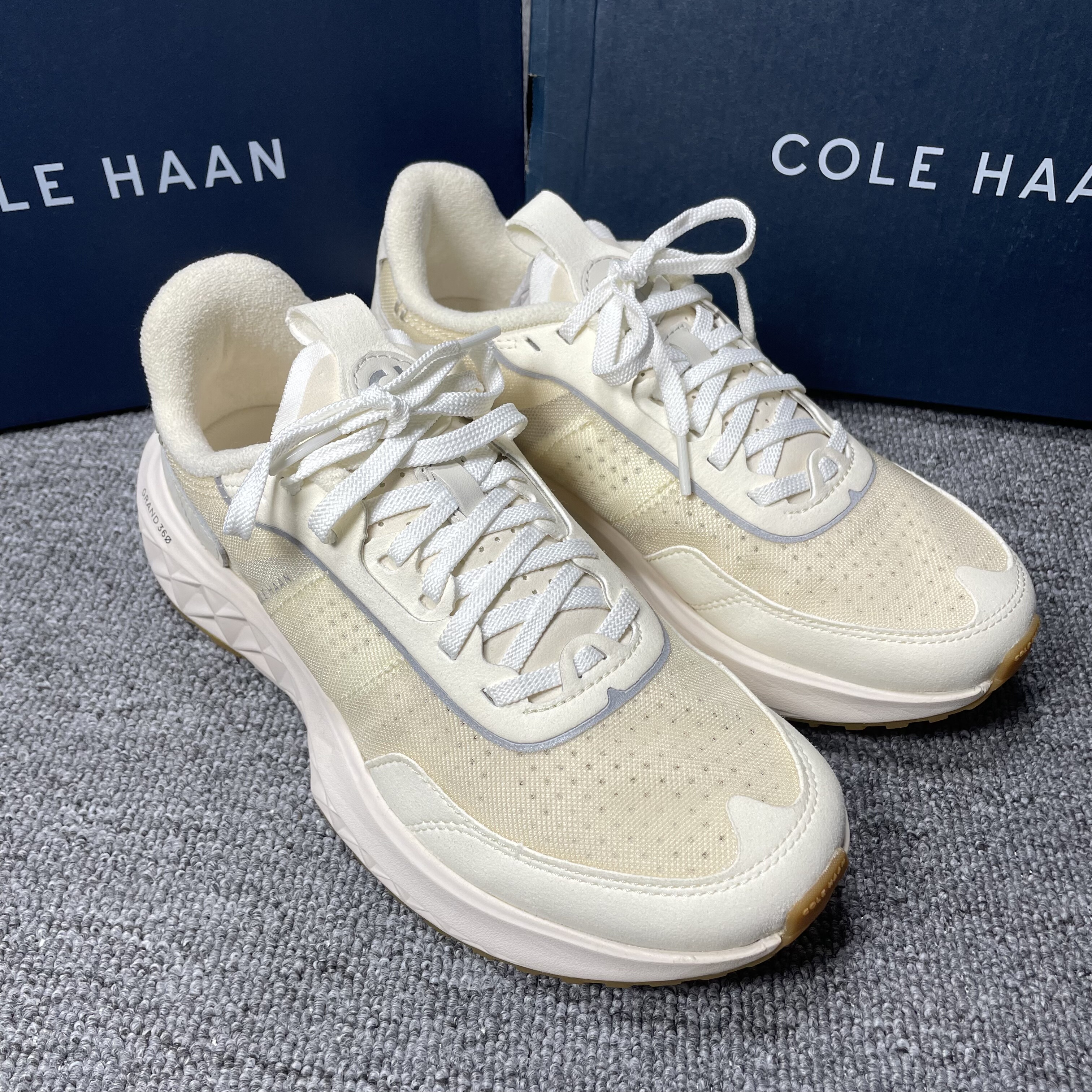 Cole Haan/歌涵 女鞋钻石底老爹鞋时尚休闲鞋春秋季运动舒适跑鞋
