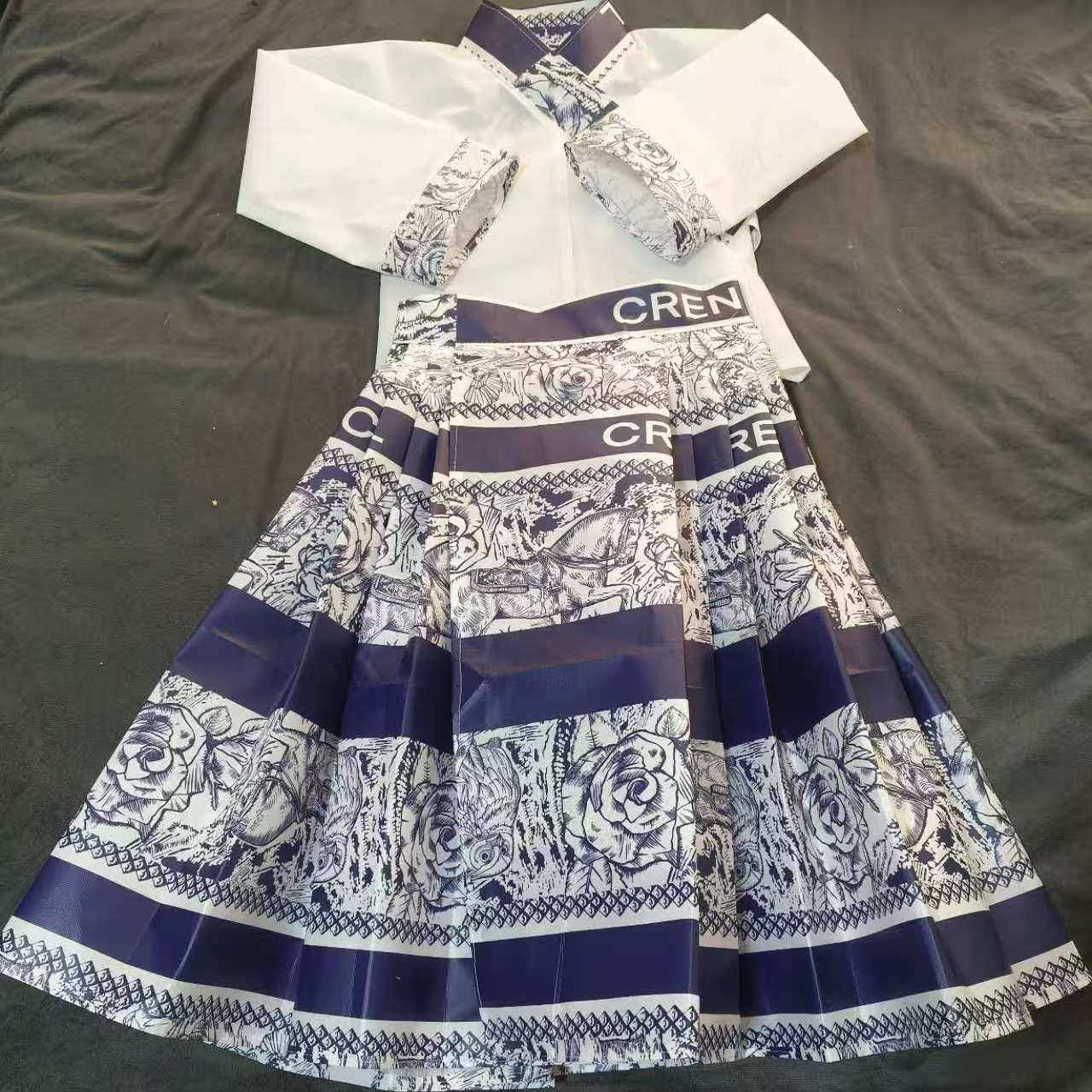 茶姬环保民族风女童舞台演出服