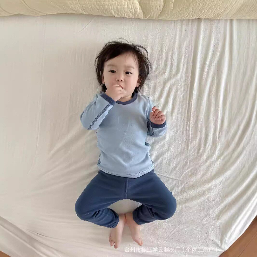 男童女童新款温芯绒快乐猪纯色宝宝秋冬儿童内衣套装保暖舒适