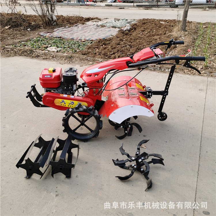 汽油小型微耕机  农用农机旋耕机 多功能汽柴油微耕机
