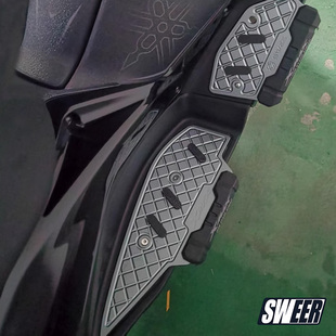 脚踏板YAMAHA雅马哈铝合金防滑防摔脚踏板 Xmax300改装 适用20 25款