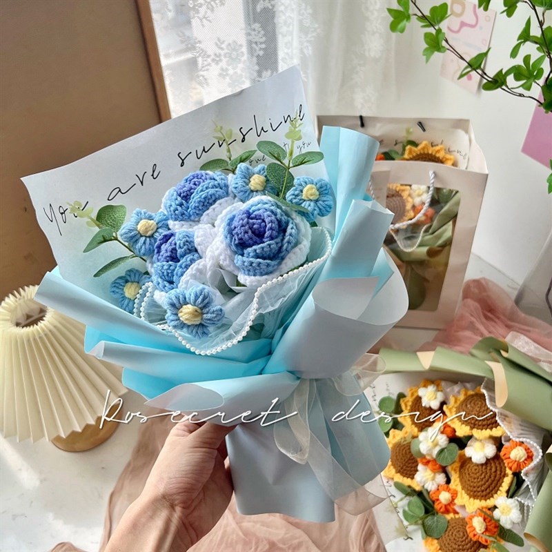 极速成品发货毛线编织花束玫瑰花仿真花朵送男Q女友闺蜜生日情人