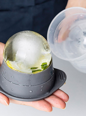 极速6cm Big Size Ball Ice Molds Sphere Round Ice CubXe Maker