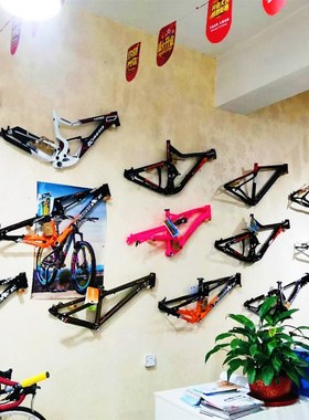 极速Kinesis卜威TD300s变色龙26寸街车DJ土R坡飞包铝合金表演竞技