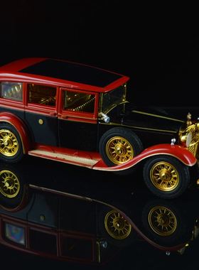 极速1:28 Retro Classic Car Alloy Car Model Diecasts XMetal V