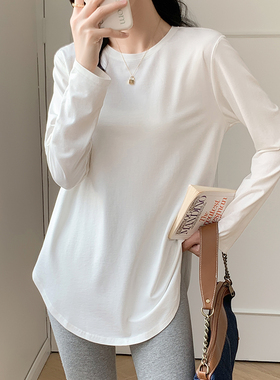 速发白色圆领长袖t恤春洋气中长款风格打底衫2致2别新款40上衣