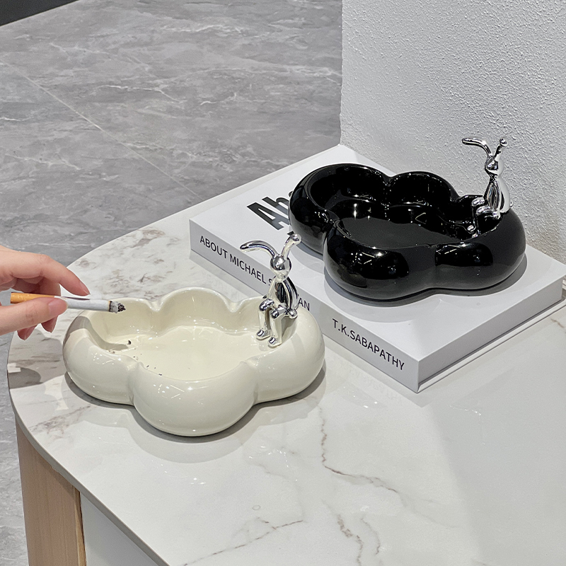 速发云朵烟灰缸高用瓷厅高级感创意陶客摆件风家端大气上档次