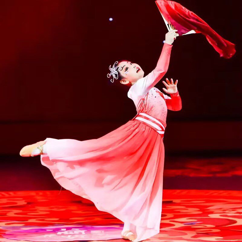 儿童盛开现代舞演出服装裙灯火里的中国万疆表演服合唱服开场舞服