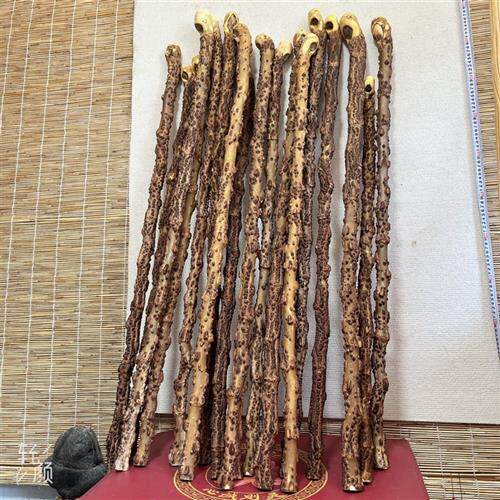极速花椒木圆头手杖登山杖文明杖花椒木鞭杆高度1米1.2米左右备注