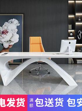 时尚白色烤漆异形老板桌总裁桌创意班台总经理桌主管桌美容办公桌