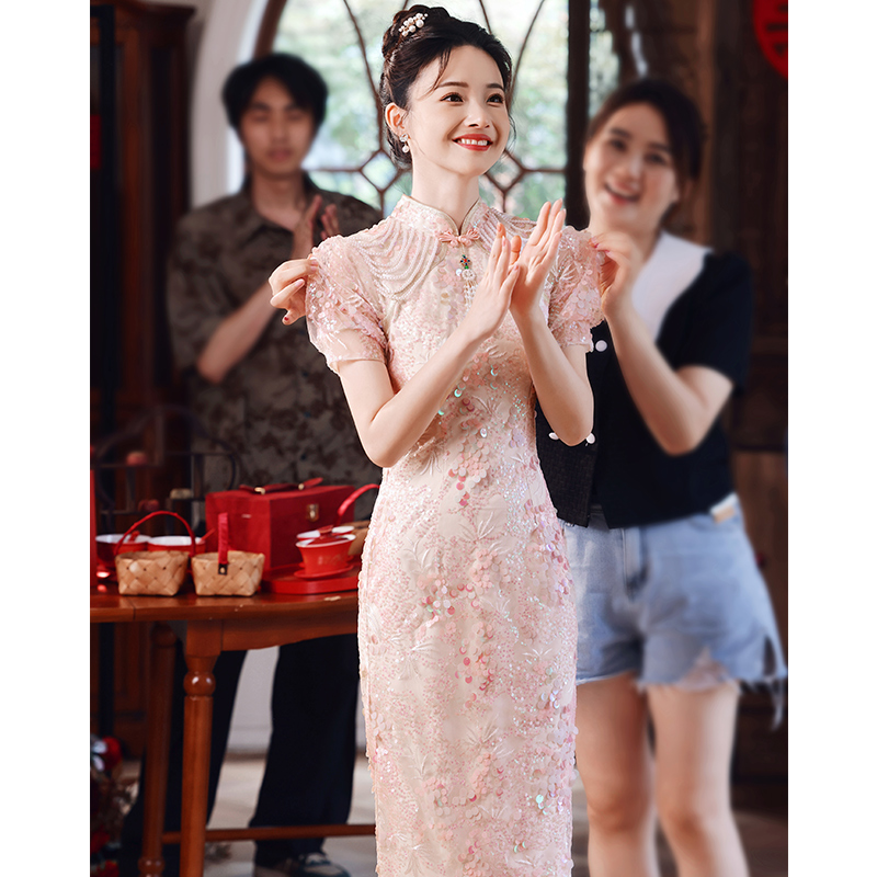 速发高级感轻酒服新娘202式新款中5旗袍亮片订婚晚礼服连衣裙粉色