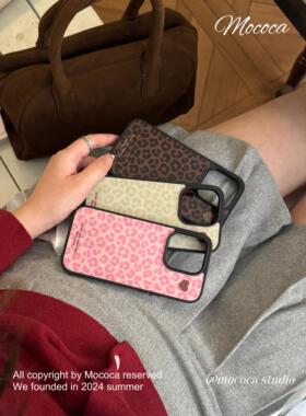 原创ins风“豹纹系列”亮面iPhone16Promax黑边手机壳经典韩系适用于苹果15pro手机套防摔14Pro/13Pro保护壳