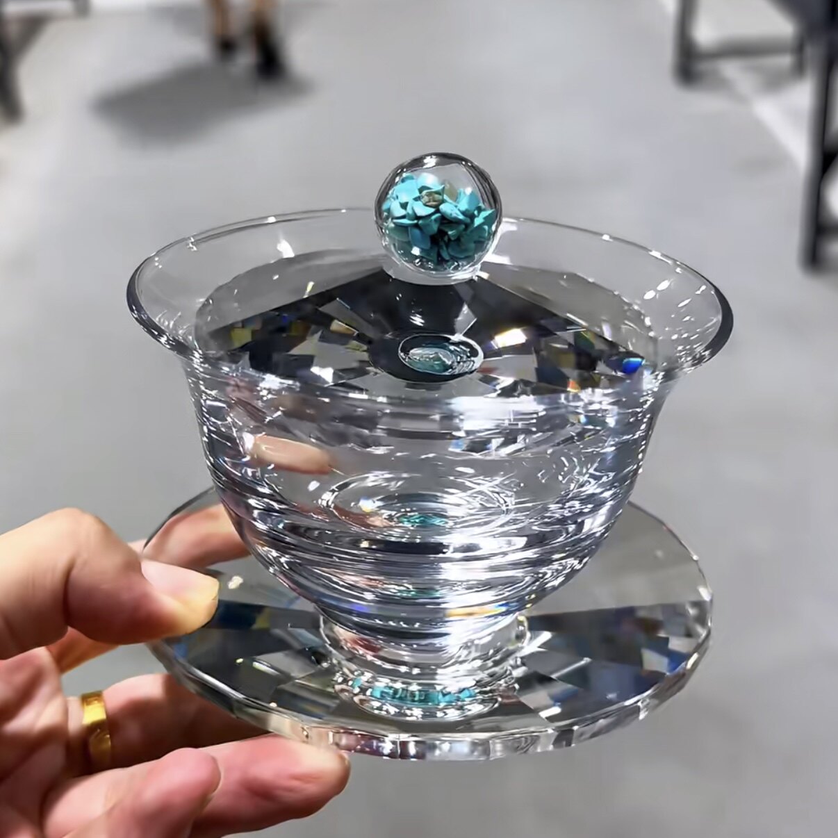 喝茶入门首选，水晶盖碗功夫茶具图片