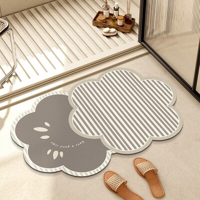 新款 异形硅藻泥防滑防摔浴室地垫洗手间卫浴吸水软垫子卫生间门