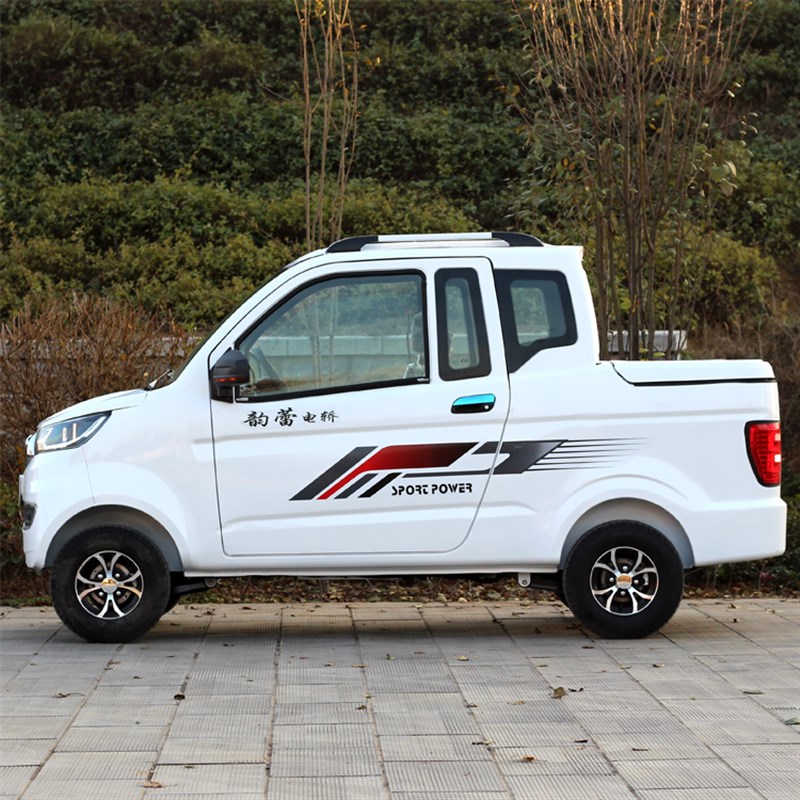 电动汽车皮卡油电两用四轮代步轿车全封新能源家用接孩子小型4人