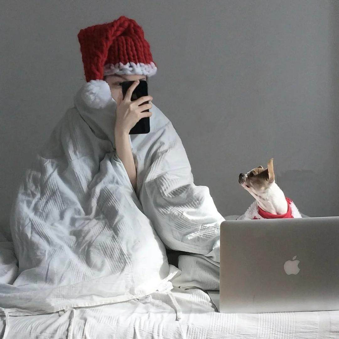 红色新年帽子女冬季百搭显脸小防寒老人超粗冰岛线钩织拍照道具美,服饰配件/皮带/帽子/围巾,帽子,淘宝优惠券,粉丝福利购,淘宝优惠卷