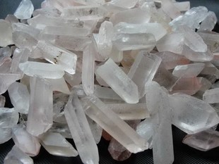 QUARTZ .Wan Natural 网红100g Clear Terminated Tibet Crystal.