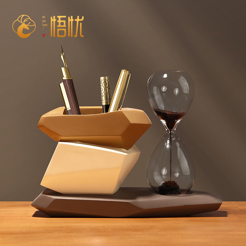 生日礼物沙漏几何笔筒解压桌面装饰品高级感办公室摆件毕业送老师