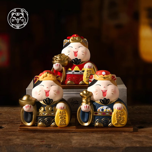 速发招财猫创意五路财神喵装件店铺前台收摆台桌面银饰品开业招财