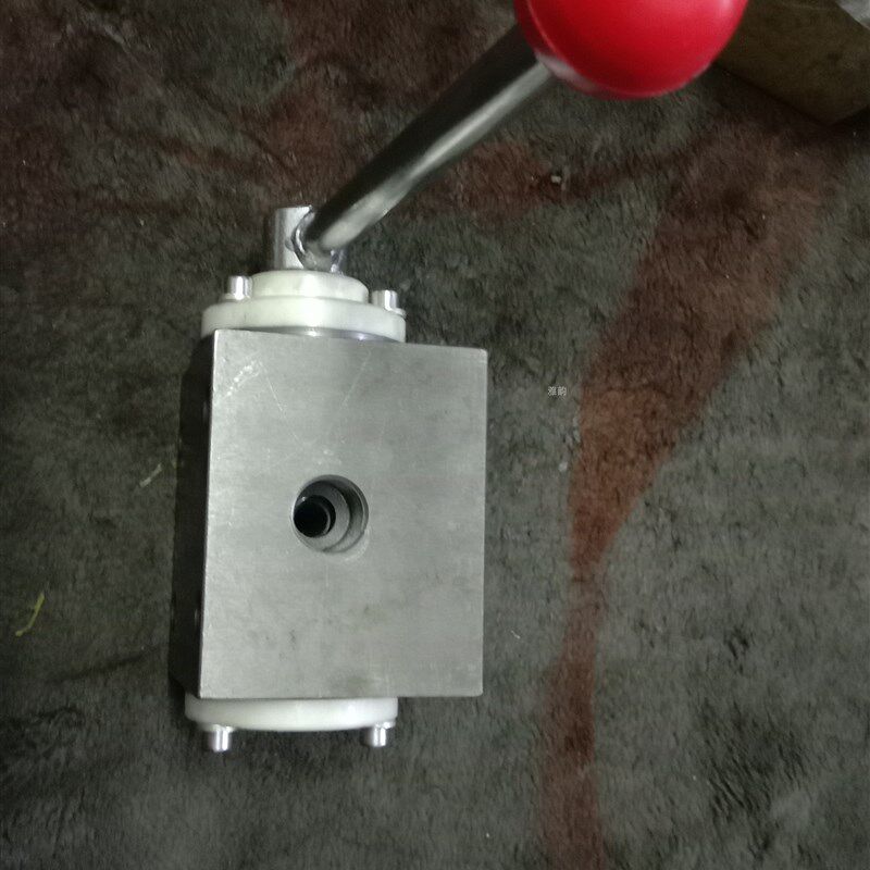 现货速发销船用起网机手动换向阀转向阀0度无盖板螺纹22分离器油