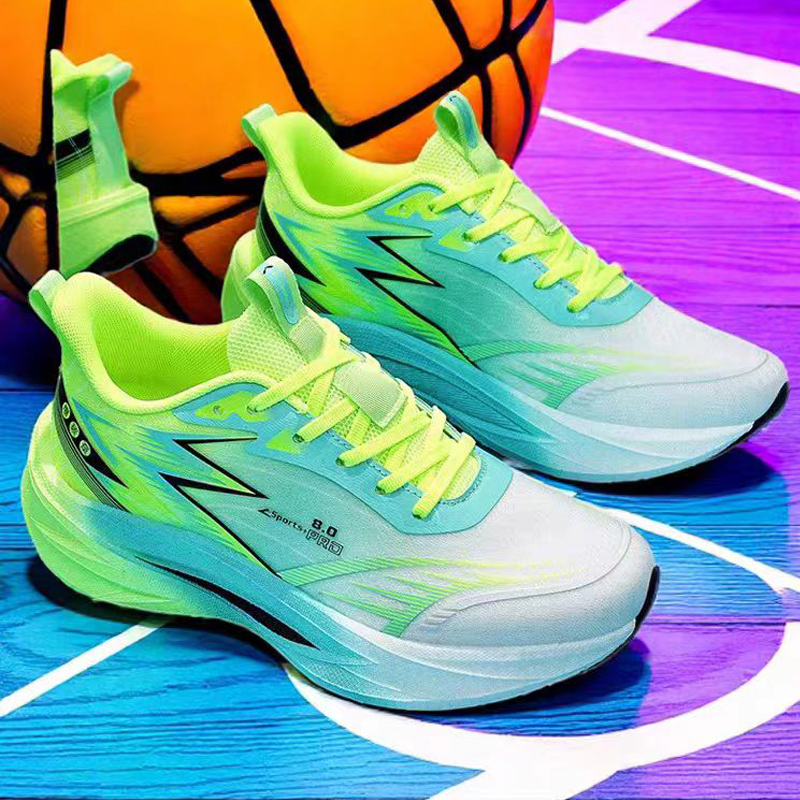 青少年超轻透气运动鞋