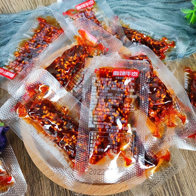 四川老川东麻辣牛肉麻辣味烧烤牛肉干休闲熟食零食年货节小包装