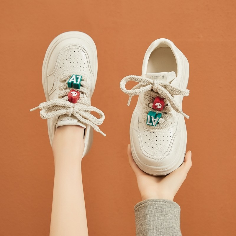 厚底增高时尚小白鞋超火松糕内增高7cm女2025春新款休闲运动板