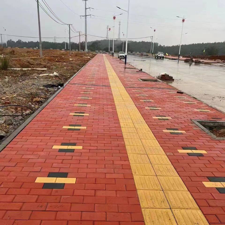 透水砖面包砖彩砖铺路砖八子砖护坡砖行人盲道砖花园庭院砖广场砖