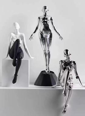 空山基机械姬女神摆件高级家居轻奢艺术装饰客厅桌面电镀人物雕塑