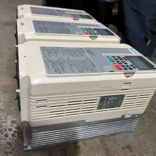 {议价}安川H1000变频器2.2KW，3.7KW，HB4A