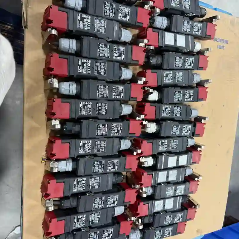 Omron欧姆龙接近开关D4SL-N21FA-ON议价