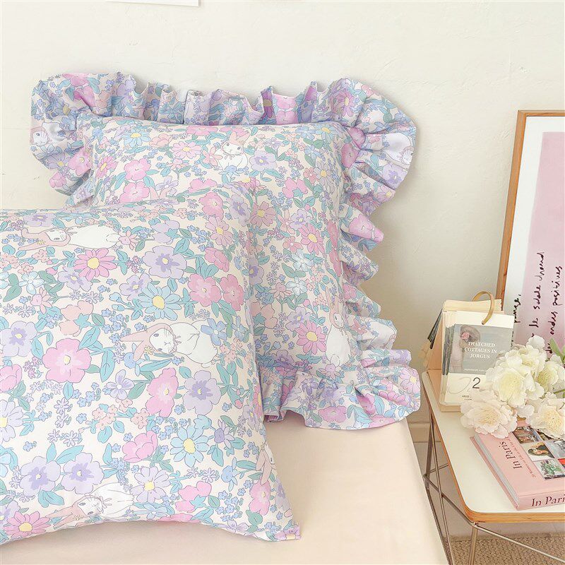 速发花园兔复花童话碎古小兔子全棉抱枕少心卧室学生改造风