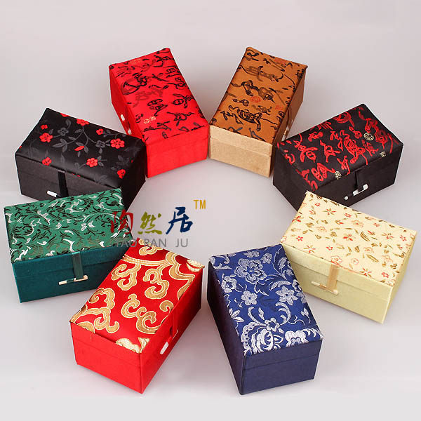 极速中式手把件锦盒丝绸玉石摆件印章佛珠手串项链收纳盒工艺礼品