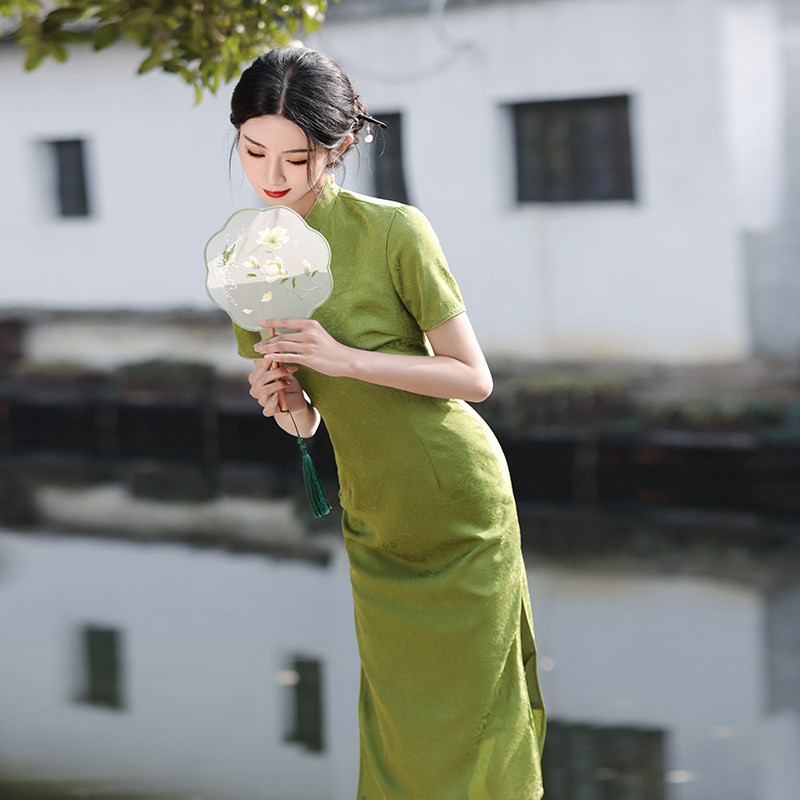 好货旗袍夏季新款2025适合妈妈穿的旗开得胜中考高考送考年轻款小