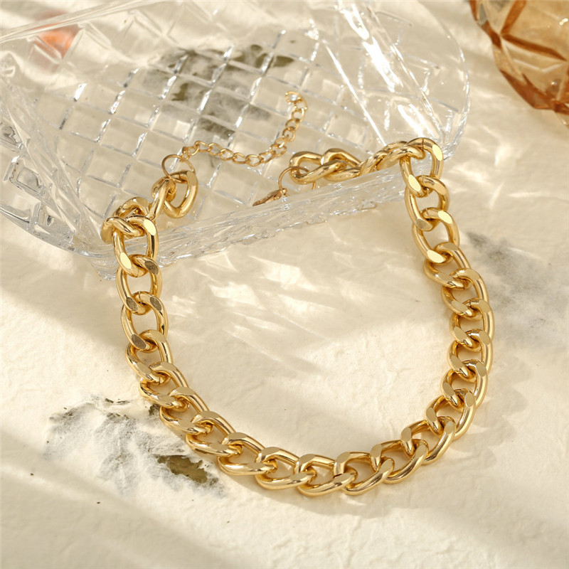 Modyle New Fashion Gold Color Punk Vintage Necklaces Thick C