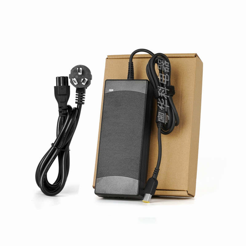 好货粤华科电源配接器20V6.75A适用於联想拯救者Y50-70 R720笔记